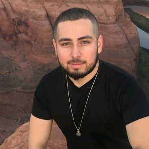Meet your Posher, Josue